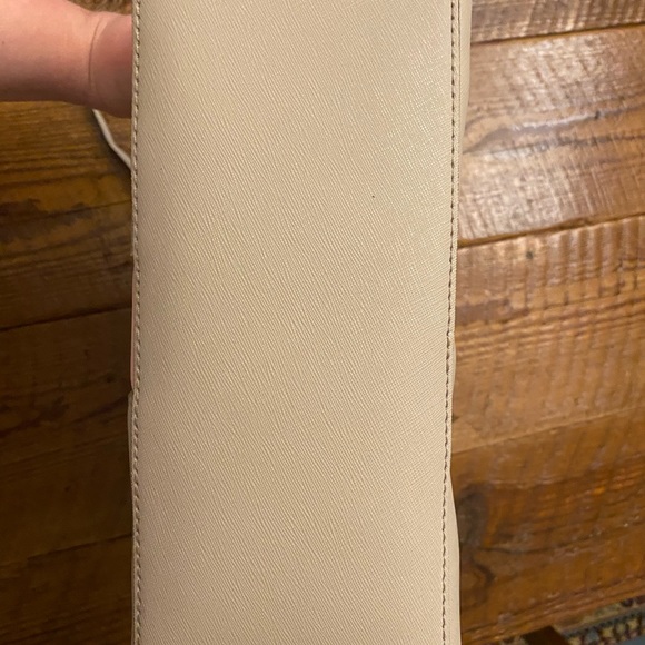 Kate Spade purse - Picture 5 of 5